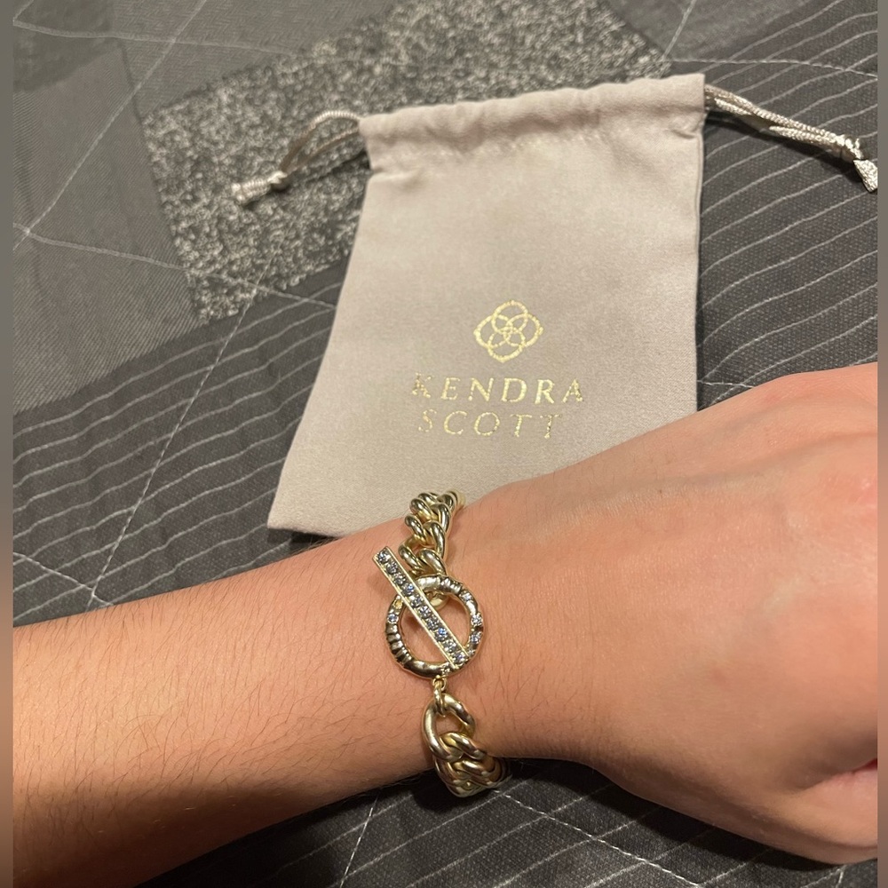 Kendra Scott gold bracelet